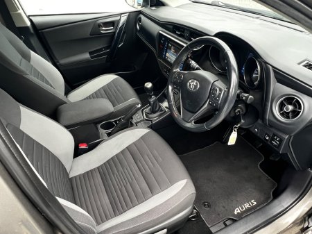 2018 Toyota Auris - photo 8