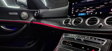 2021 Mercedes-Benz E-Class - photo 33