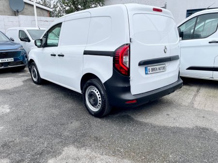 2023 Renault Kangoo - photo 17