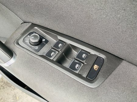 2021 Volkswagen Touran - photo 25