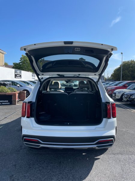 2022 Kia Sorento - photo 13