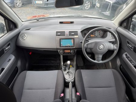 2010 Suzuki Swift - photo 15