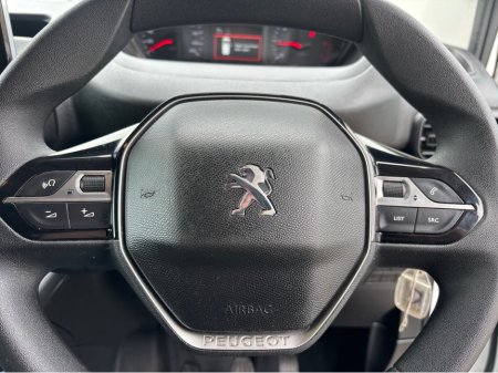 2021 Peugeot Partner - photo 11