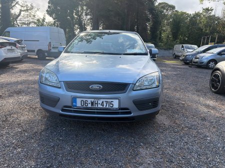 2006 Ford Focus - photo 2