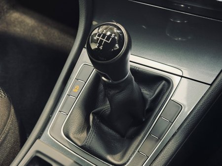 2018 Volkswagen Golf - photo 16