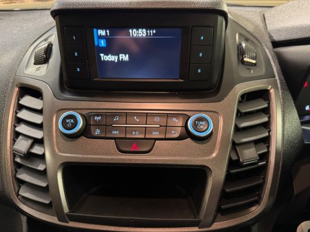 2020 Ford Transit Connect - photo 16