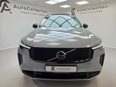 2025 Volvo XC90 - photo 2