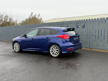 2017 Ford Focus - photo 5