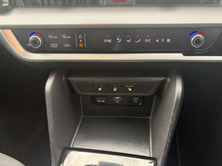 2022 Kia Sportage - photo 16