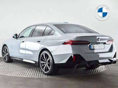 2025 BMW 5-Series - photo 2