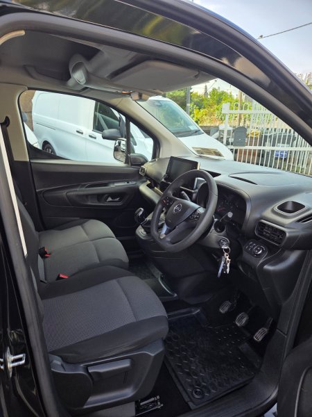 2021 Opel Combo - photo 7