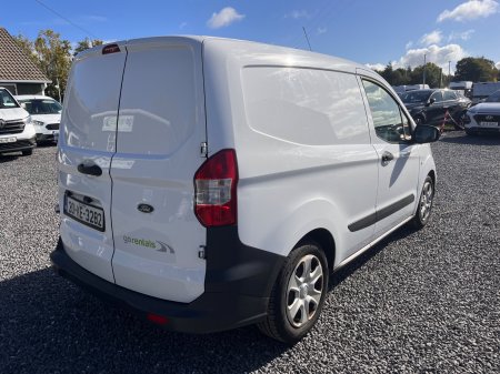 2020 Ford Transit - photo 5