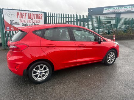 2020 Ford Fiesta - photo 6