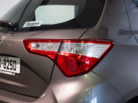 2018 Toyota Yaris - photo 9