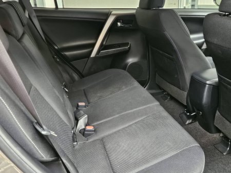 2016 Toyota RAV4 - photo 7