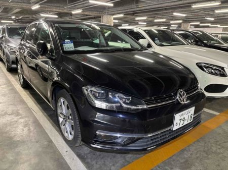 2018 Volkswagen Golf - photo 2