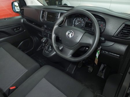 2023 Vauxhall Vivaro - photo 18