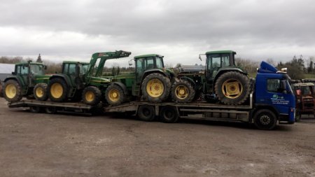 2000 John Deere 1