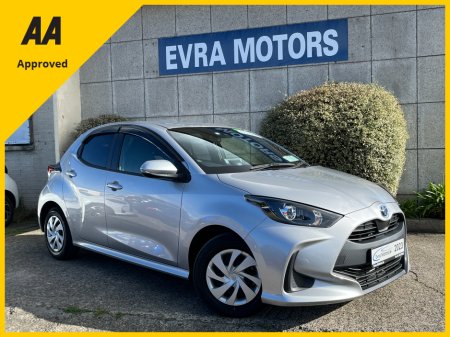 2023 Toyota Yaris X HYBRID AUTOMATIC 1.5 PETROL //LOW MILES//