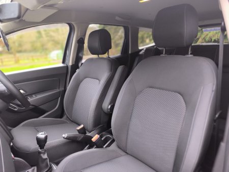 2021 Dacia Duster - photo 18