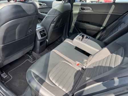 2025 Kia Sportage - photo 20