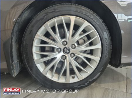 2019 Toyota Camry - photo 10
