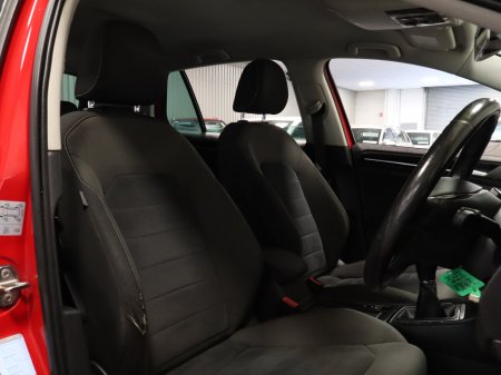 2013 Volkswagen Golf - photo 24
