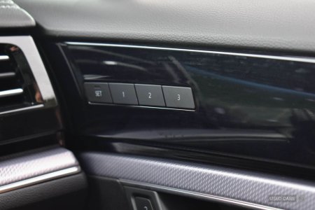 2023 Volkswagen Touareg - photo 20
