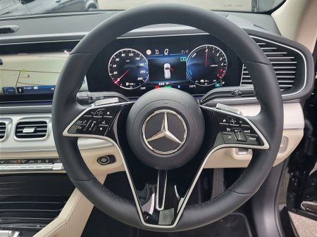 2027 Mercedes-Benz GLE - photo 12