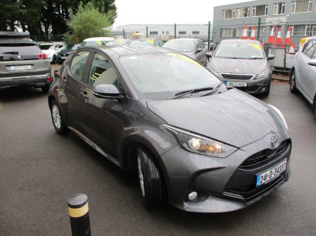 2024 Toyota Yaris - photo 3