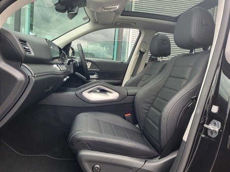 2027 Mercedes-Benz GLE - photo 6