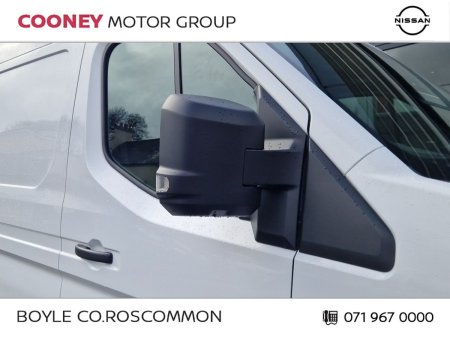 2027 Nissan Interstar - photo 24