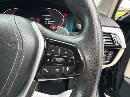 2021 BMW 5-Series - photo 20
