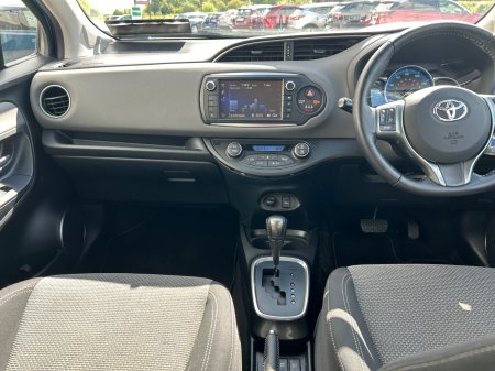 2016 Toyota Yaris - photo 11