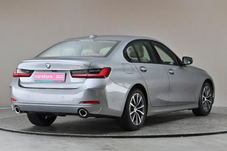 2023 BMW 3-Series - photo 9
