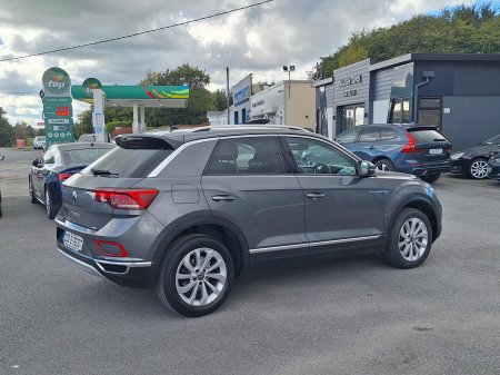 2023 Volkswagen T-Roc - photo 3