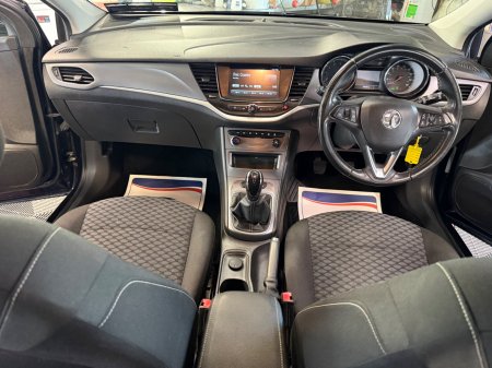 2019 Vauxhall Astra - photo 13