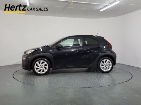 2023 Toyota Aygo X - photo 2