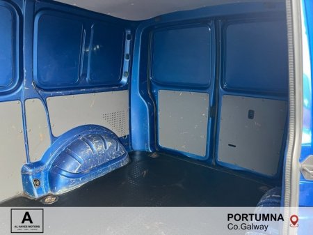 2021 Volkswagen Transporter - photo 4