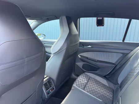2023 Volkswagen Golf - photo 44