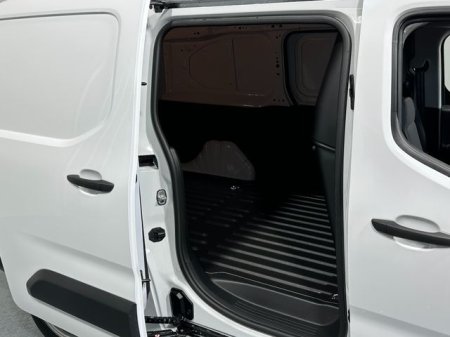 2026 Citroen Berlingo - photo 21