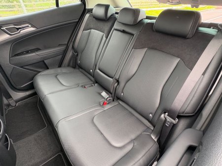 2026 Kia Sportage - photo 9