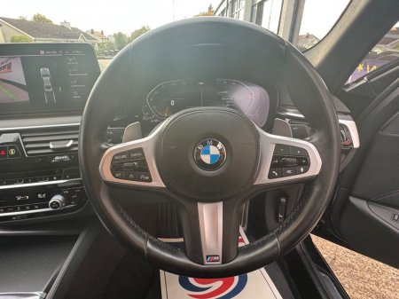 2021 BMW 5-Series - photo 14
