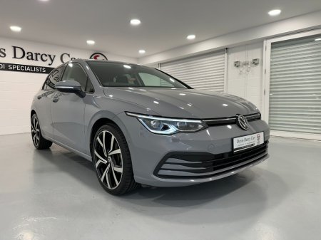 2021 Volkswagen Golf - photo 2