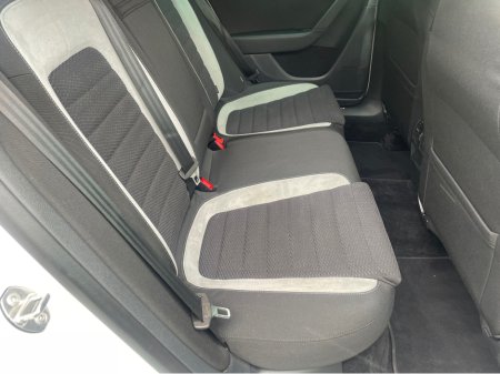 2015 Volkswagen Passat - photo 3