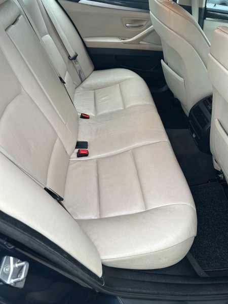 2010 BMW 5-Series - photo 12