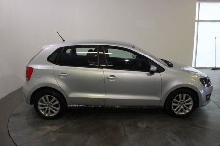 2013 Volkswagen Polo - photo 2