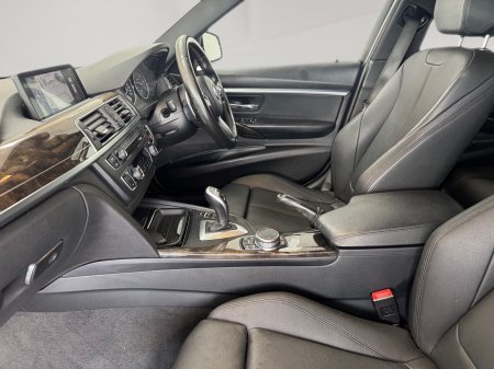 2015 BMW 3-Series - photo 17