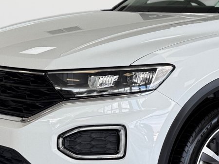2022 Volkswagen T-Roc - photo 9