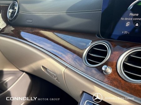 2021 Mercedes-Benz E-Class - photo 21